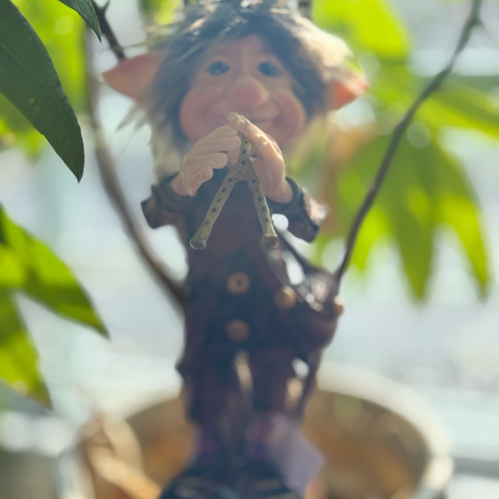 Duende Magico Harmony & Transformation 12” ceramic